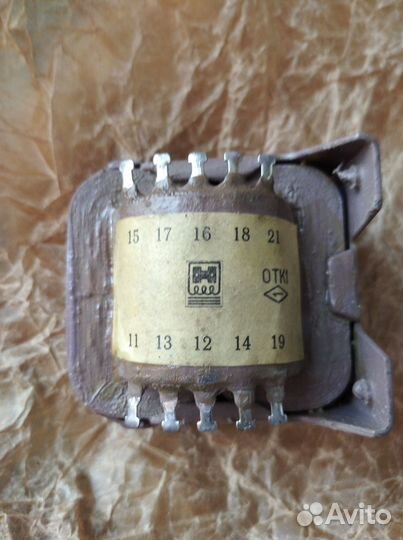 Трансформаторы от самописца, транзисторы, диоды