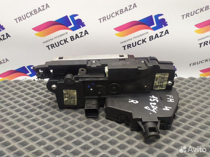 Замок двери передней правой Volvo FH