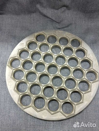 Пельменница,сковородки,бидон,соковыжималка.,ссср