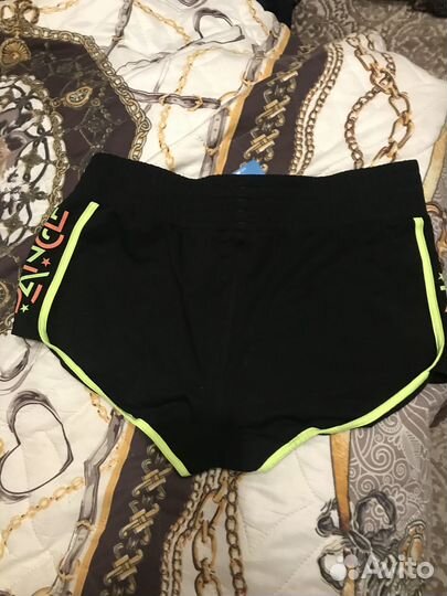 Шорты спортивные женские 48 размер