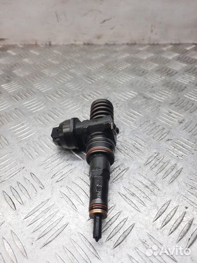 Форсунка Audi A2 хэтчбэк 5 дв. 1.4 AMF 2002