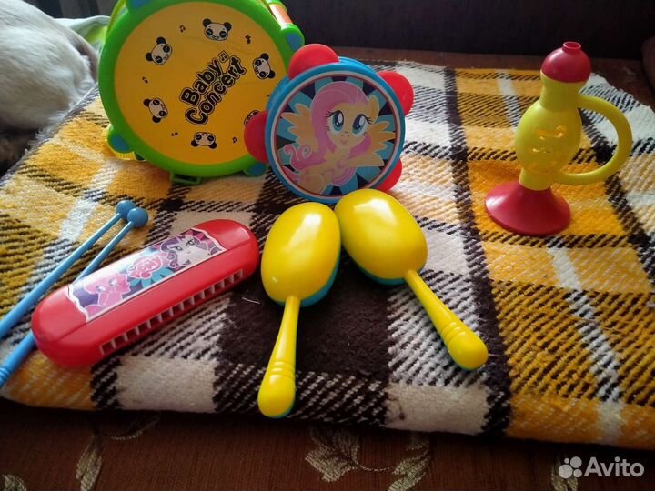 Музыкальные инструменты для детей