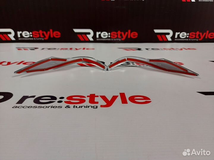 Накладки на зеркала Toyota Aqua 10 Хром Полоски