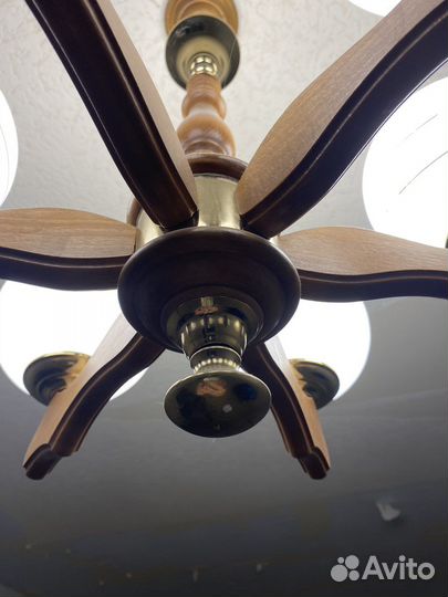 Люстра деревянная 6 плафонов с лампочками