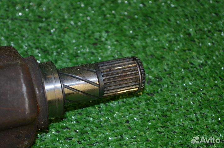 Шрус передний правый Nissan Note 1.4