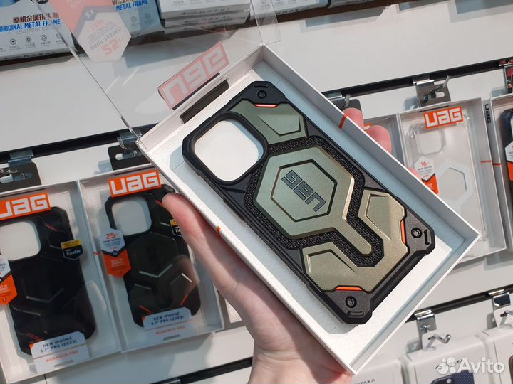 Чехол UAG Monarch Pro iPhone 15 Pro / Pro Max