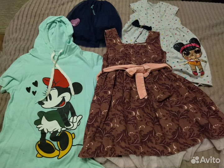 Одежда для девочки пакетом на 4-5 лет