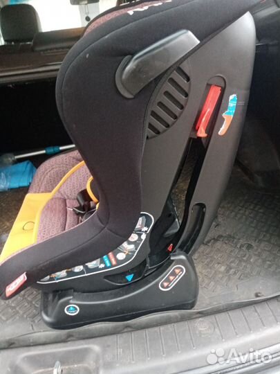 Автомобильное детское кресло от 9 до 36 кг