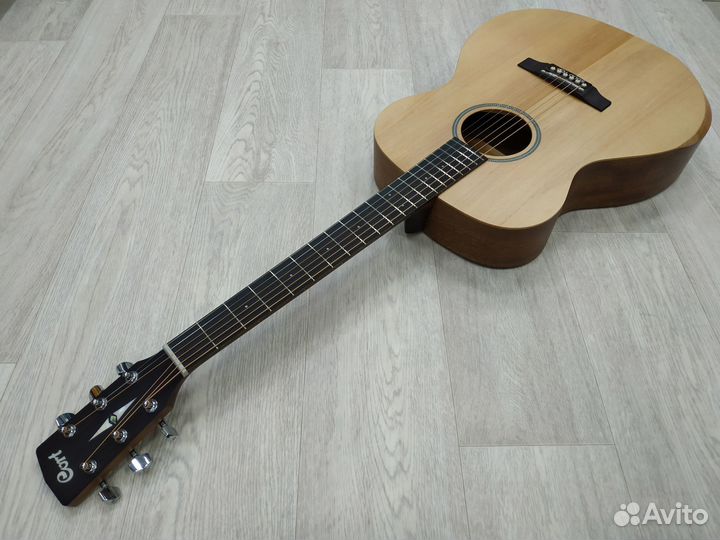 Акустическая гитара cort массив