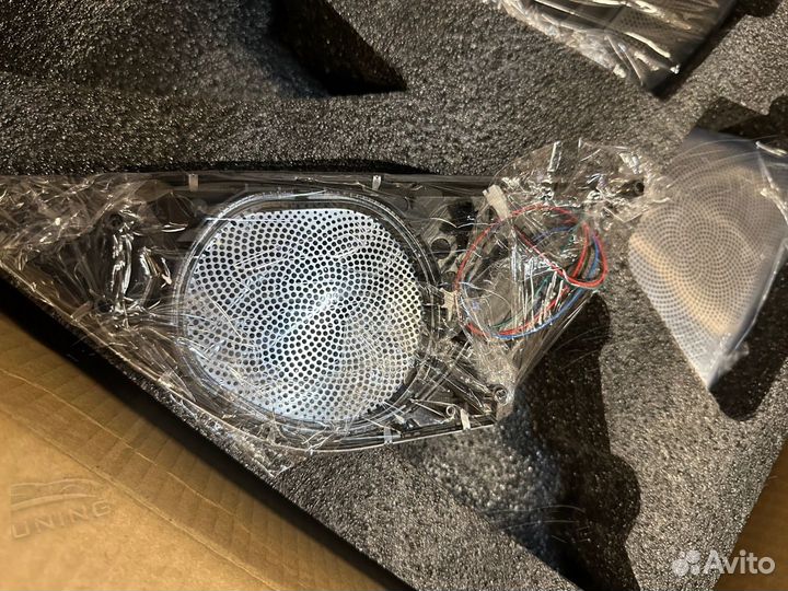 Акустика BMW 5 G30 Bowers Wilkins