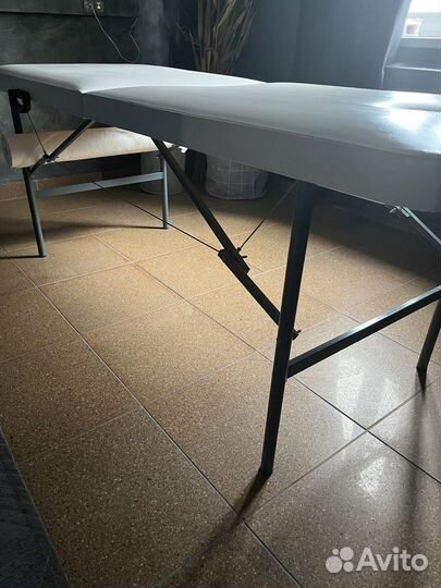 Массажный стол складной с вырезом