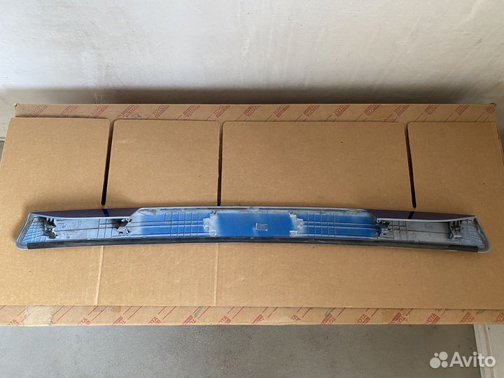 Накладка двери багажника / задка hyundai creta