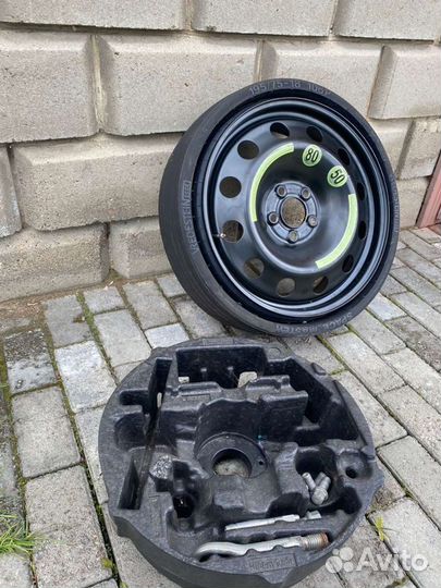 Запасное колесо на Mercedss-Benz