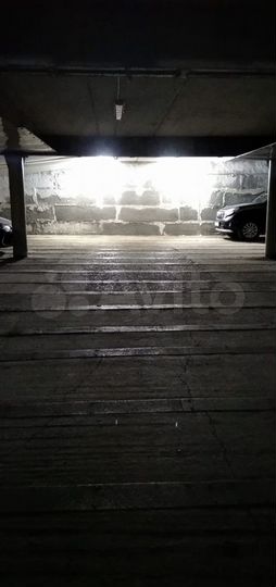 Машиноместо