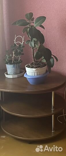 Журнальный стол