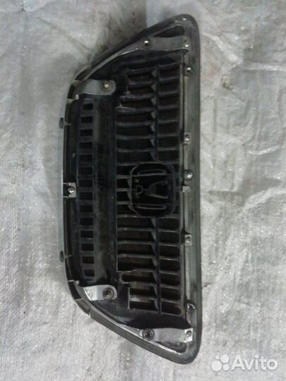 Решетка радиатора передняя Honda Ascot