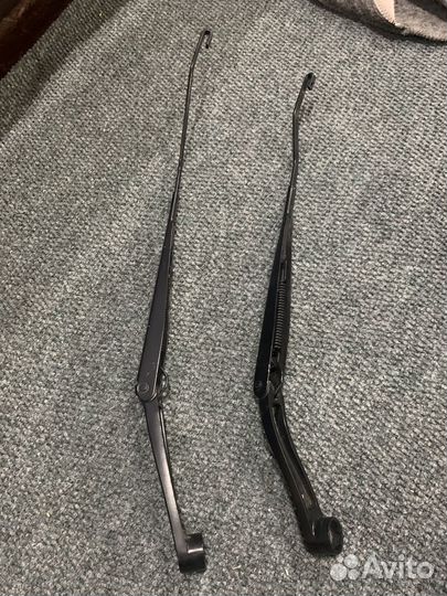 Поводок дворников Chevrolet Cruze