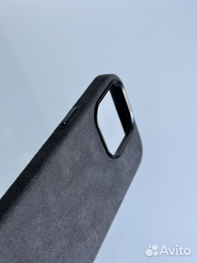 Чехол на iPhone 15 pro max темно-серый Алькантара