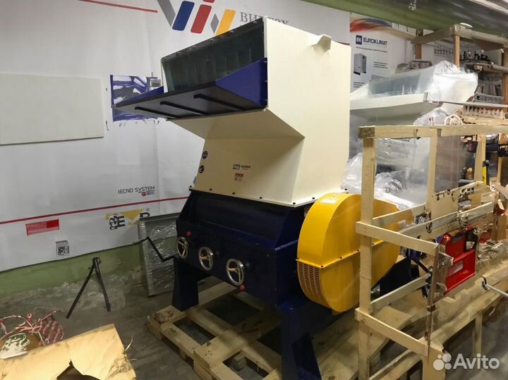 Дробилка для пластика мощностью 30 кВт