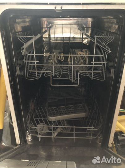 Посудомоечная машина Electrolux