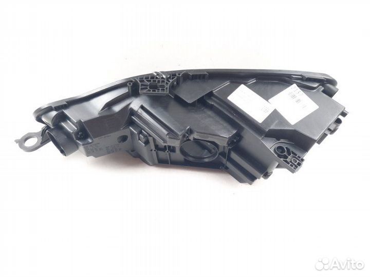 Корпус фары правый Audi A5 F5 2020