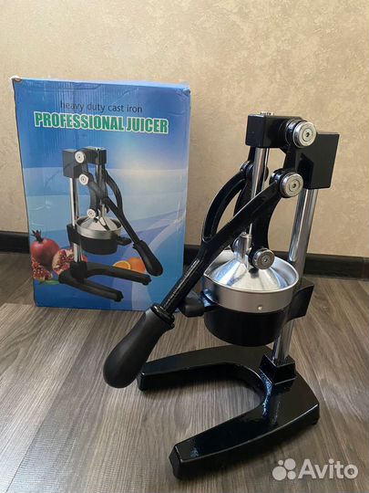 Соковыжималка новая