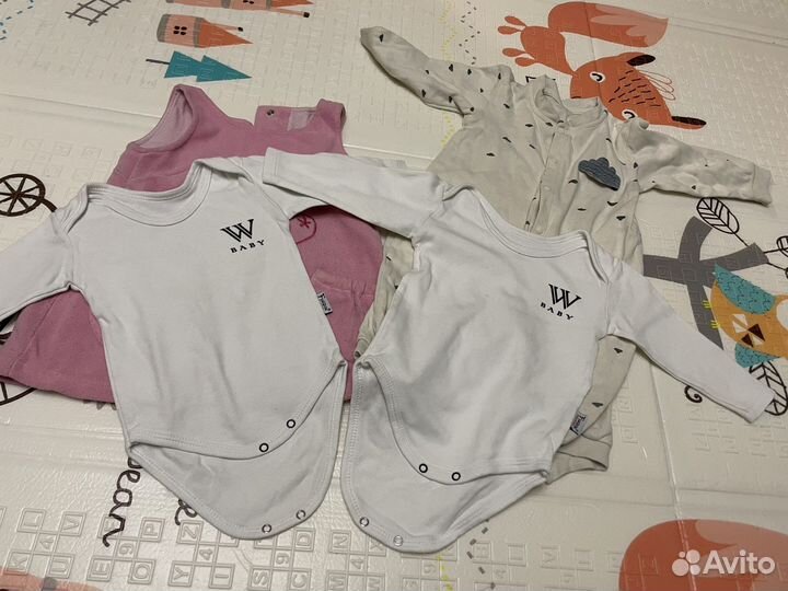 Два пакета вещей для девочки