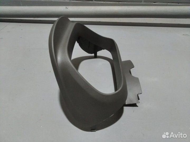 Козырек щитка приборов Chevrolet Cobalt седан 1.5