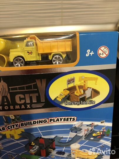 Машинка игрушка