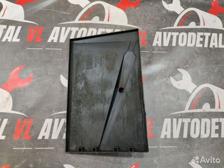 Кронштейн акб Renault Sandero 1