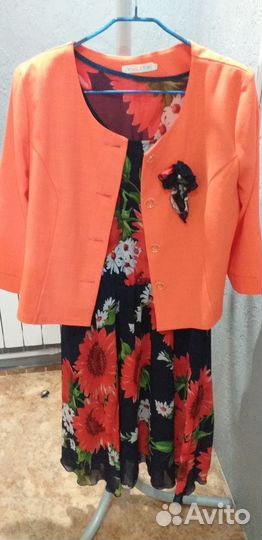 Костюм классический женский