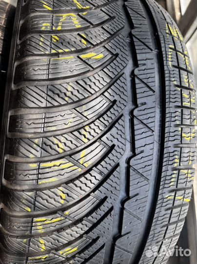 Michelin Pilot Alpin PA4 245/45 R19