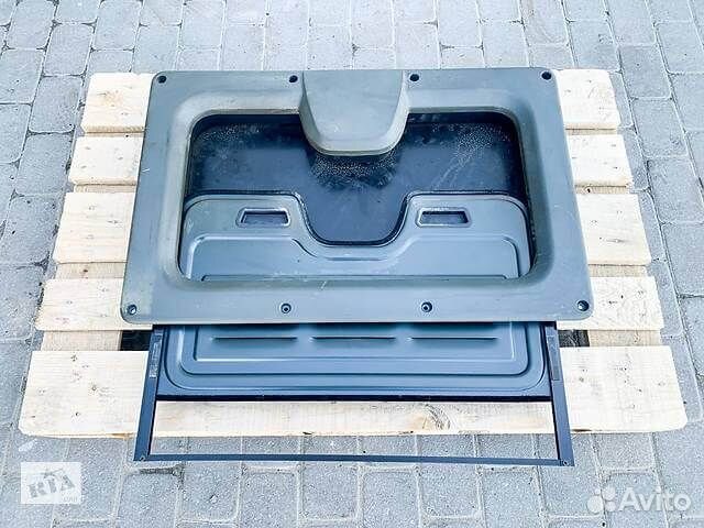 Люк электрический в сборе DAF XF95 / XF105