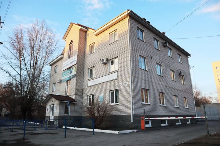 Здание, 895.8 м²