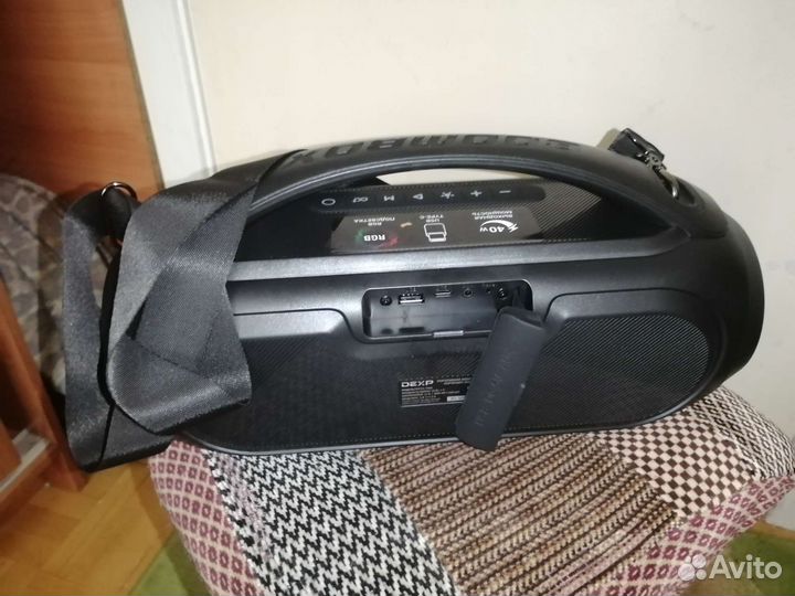 Портативная колонка dexp r560