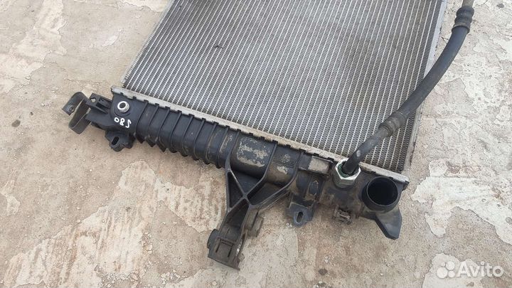 Радиатор охлаждения Volvo S80 АКПП
