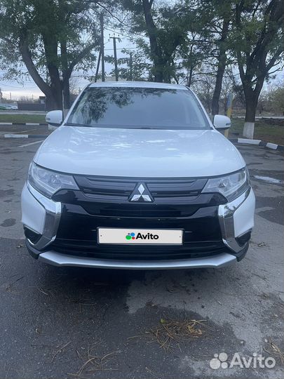 Mitsubishi Outlander 2.0 CVT, 2018, 163 555 км
