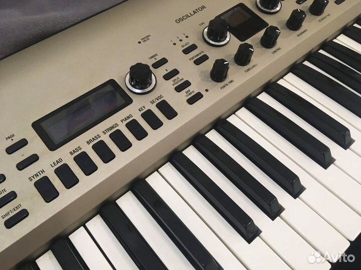 Синтезатор King korg