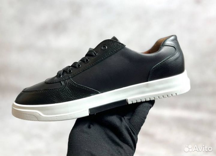 Кроссовки Boss универсальные