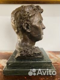 Бюст Мусы Джалиля