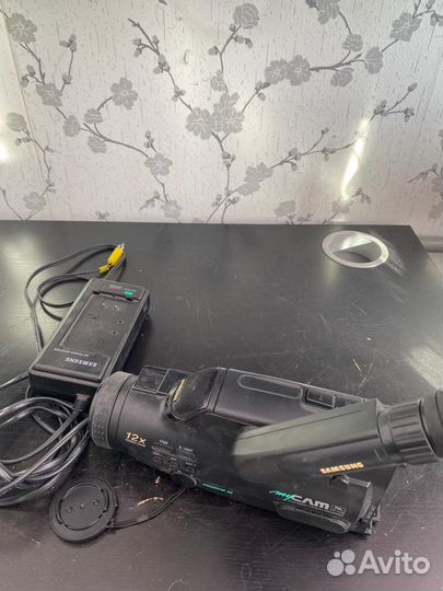 Видеокамера samsung