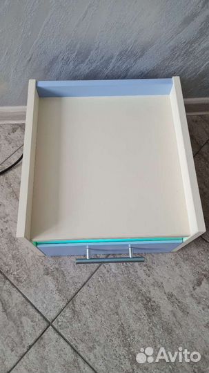 Уф стерилизатор тумба для маникюра/педикюра