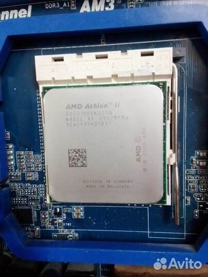 Процессор AMD Athlon II X2 215