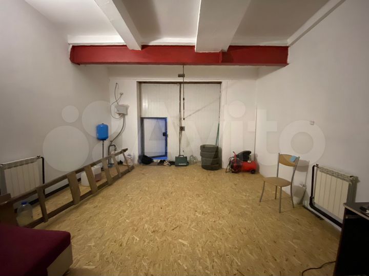 Гараж, > 30 м²