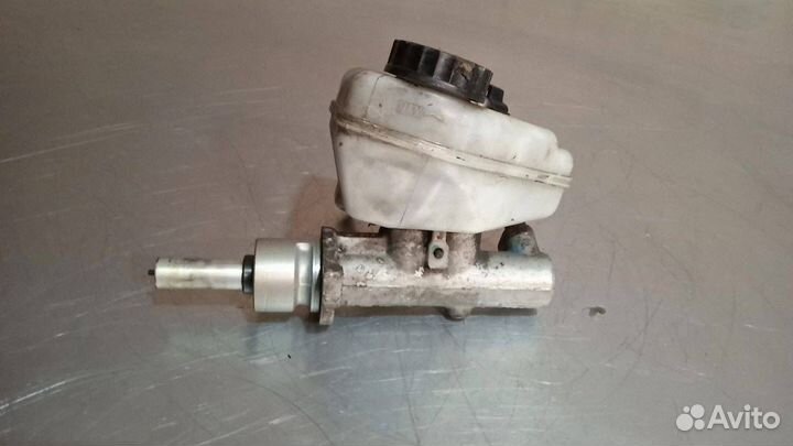 Главный тормозной цилиндр Ford Mondeo 3 рест. 2004