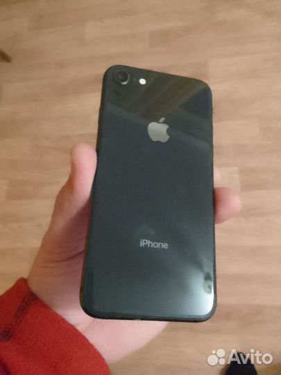 iPhone 8, 64 ГБ