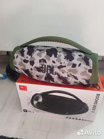 JBL boombox Бумбокс большой