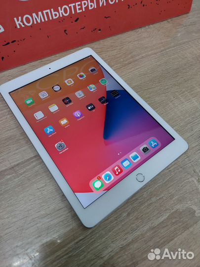 Планшет iPad 5-го поколения 128 Gb