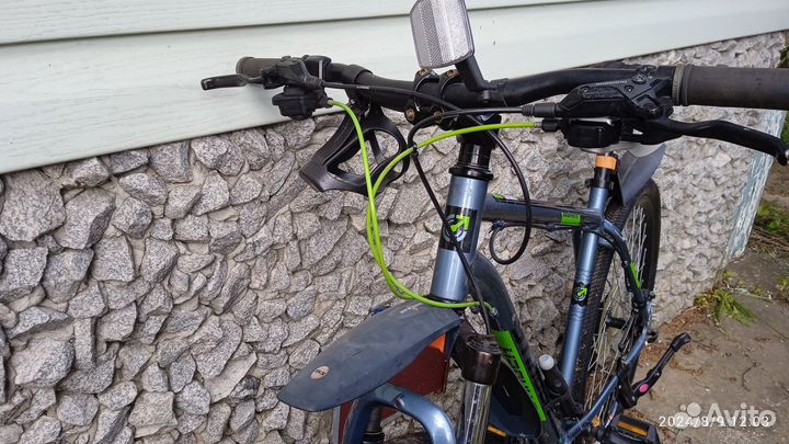 Велосипед горный Stinger Graphite Pro 29