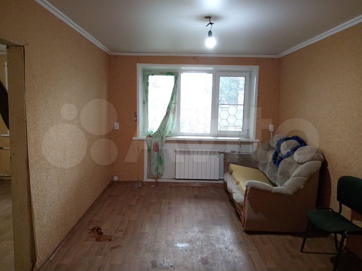 Комната 28 м² в 2-к., 1/4 эт.